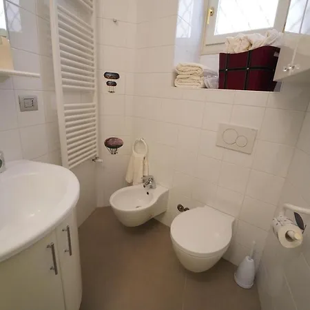 Santa Cesarea - La Vetta Del Sasso Barisano