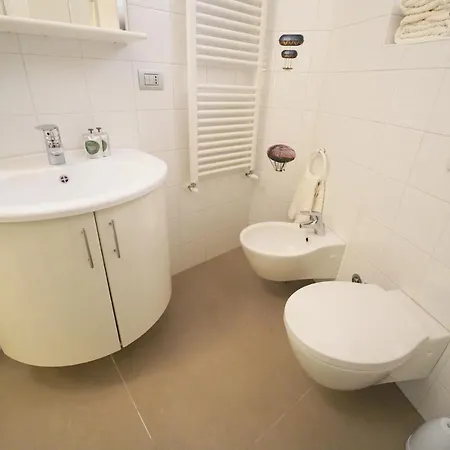 Santa Cesarea - La Vetta Del Sasso Barisano