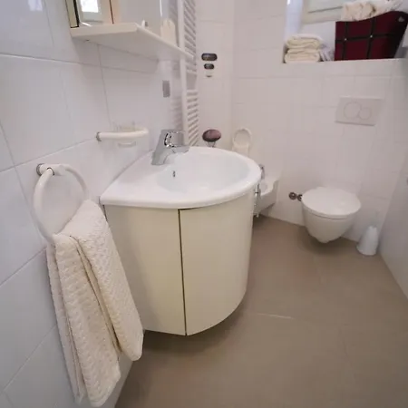 Santa Cesarea - La Vetta Del Sasso Barisano מטרה